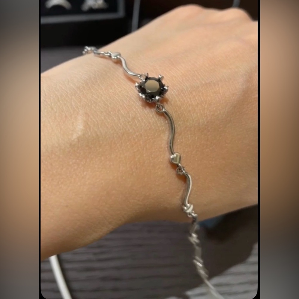 NWT 1ct D-Color Black Moissanite Wavy Link Bracelet ✨